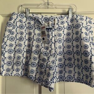 Vineyard Vines Blue Floral Embroidered Shorts